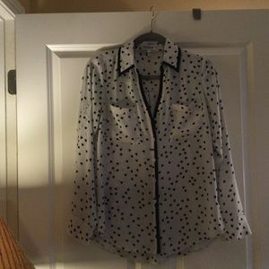 Long sleeve blouse with black heart decorations